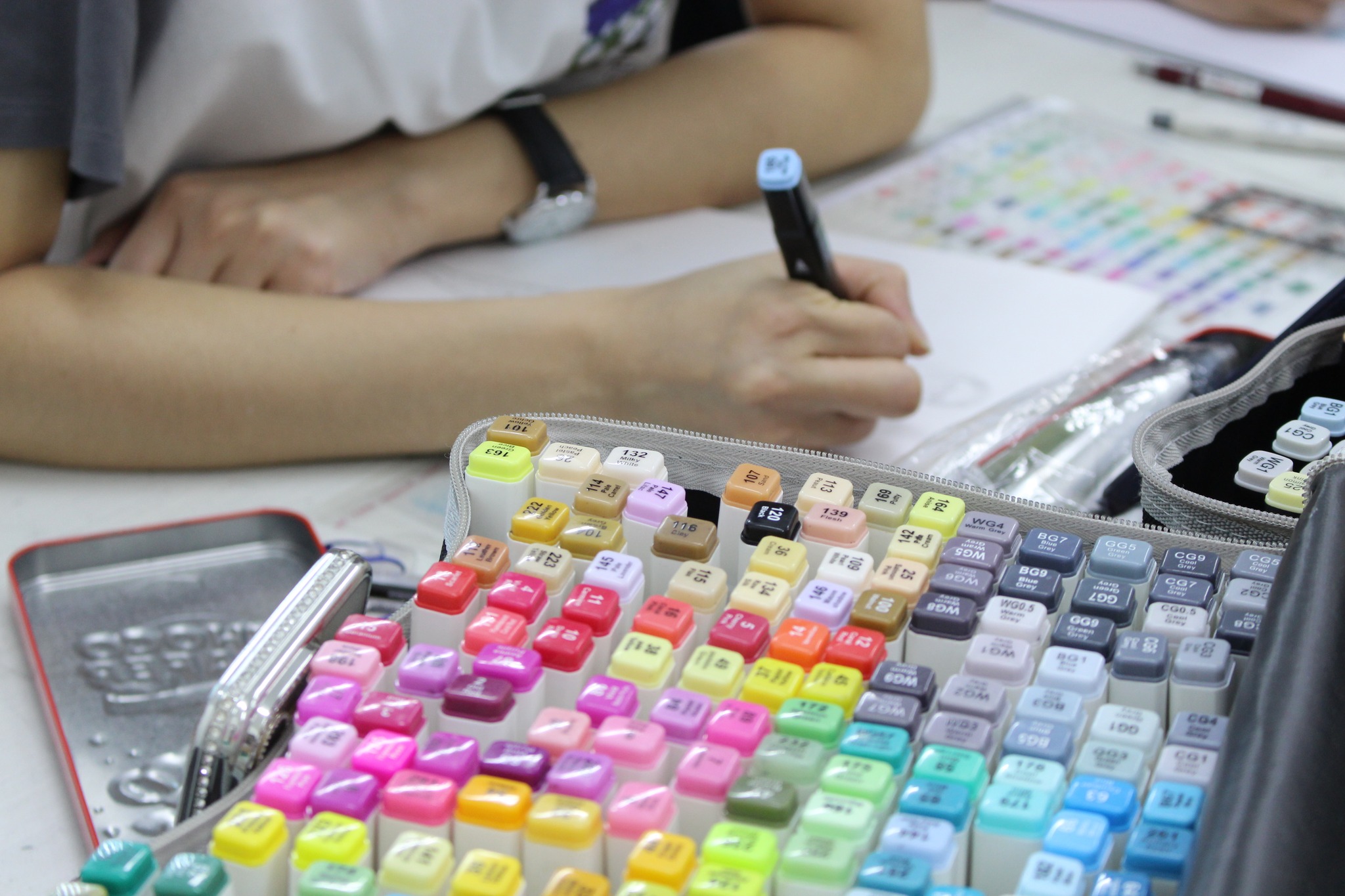 🎨✨ LỚP VẼ DIỄN HỌA THỜI TRANG ✨🎨